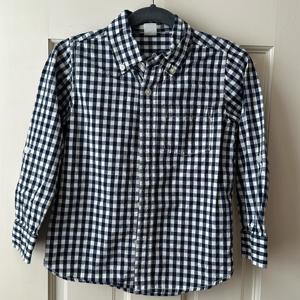 Gap kids Blue White Plaid light weight button down shirt Size 5T 100% cotton.